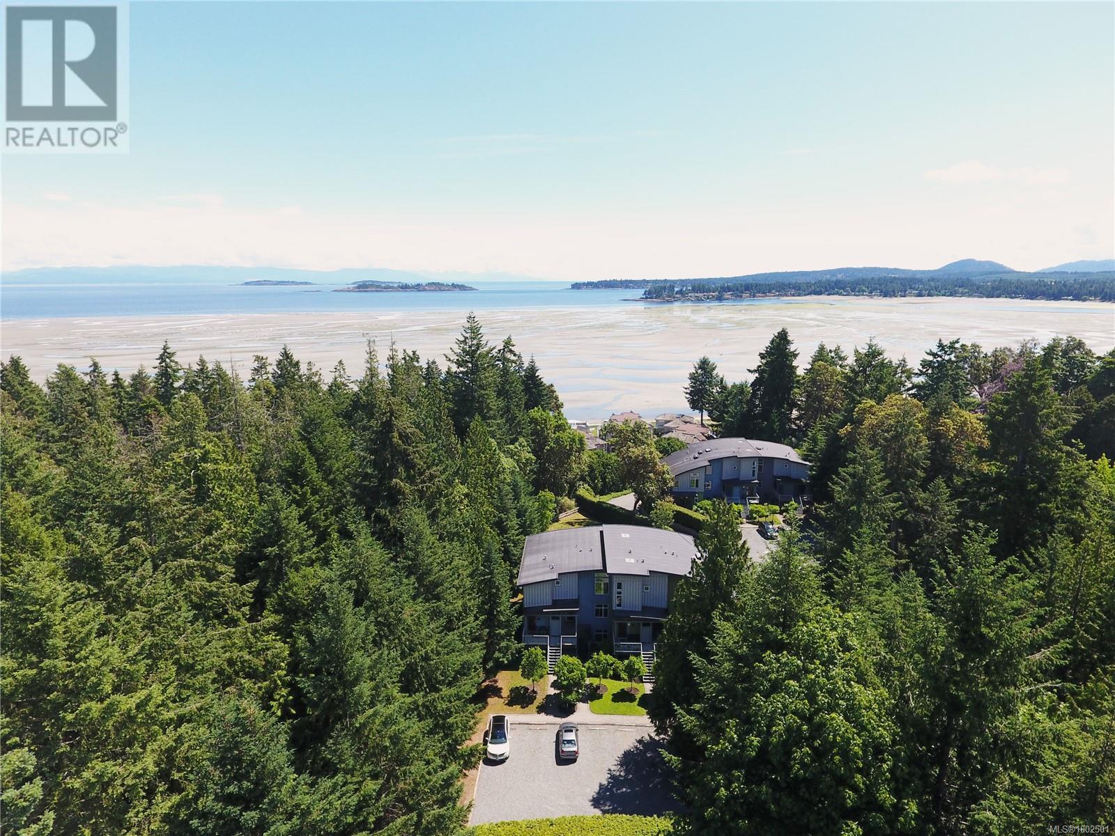 1059 Tanglewood Pl Unit 32 Pl, Parksville, BC V9P 2E2