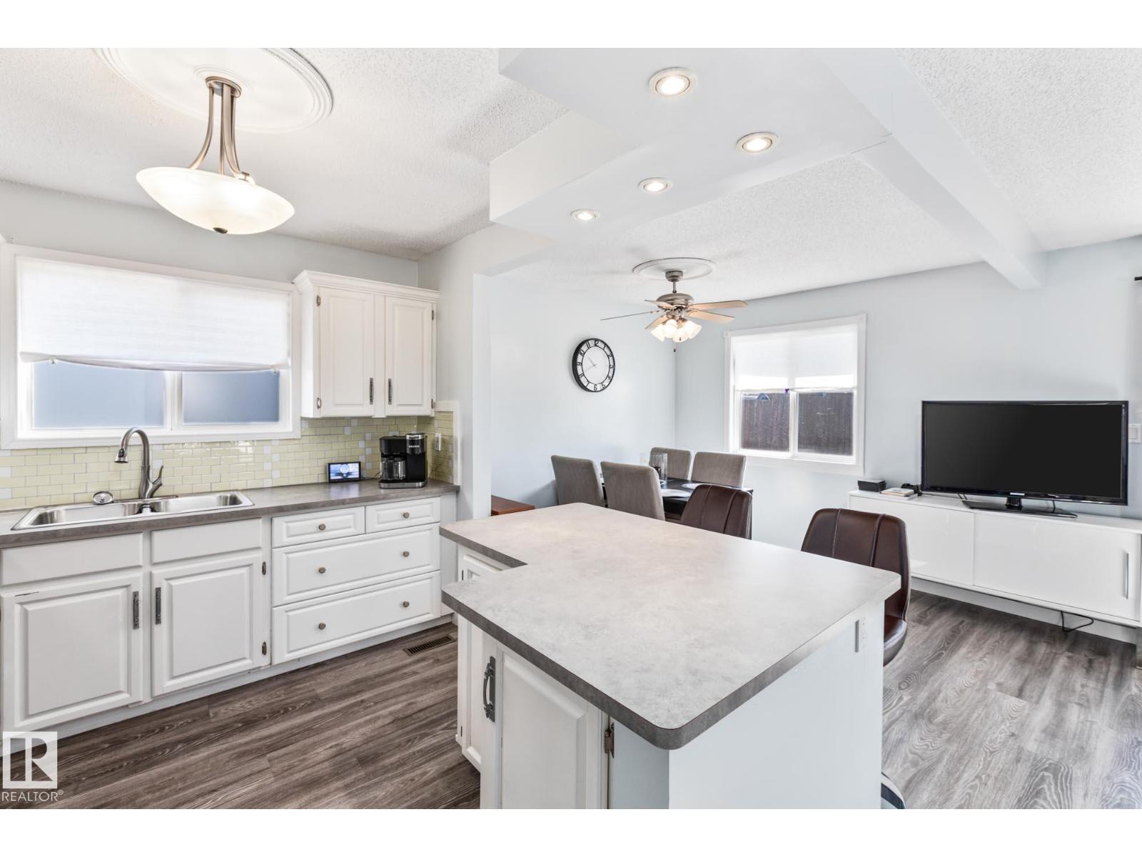 84 Chungo Cr, Devon, AB T9G 1V5