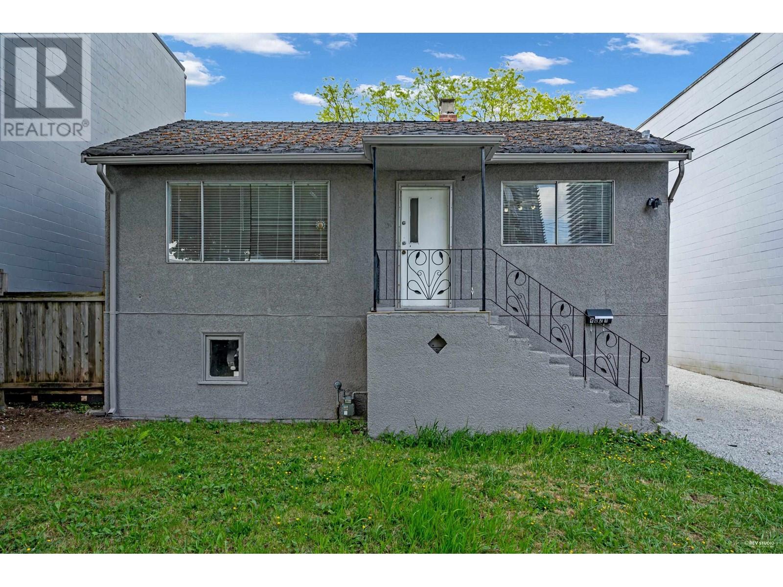 4021 Graveley St, Burnaby, BC V5C 3T5