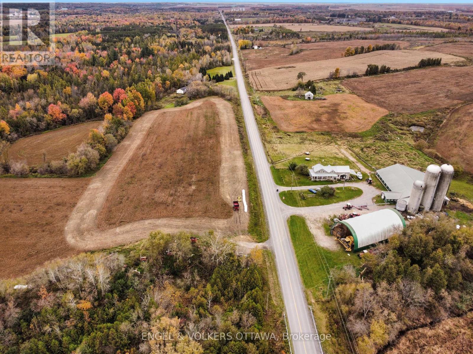 4751 Pearl Rd, Champlain, ON K0B 1K0
