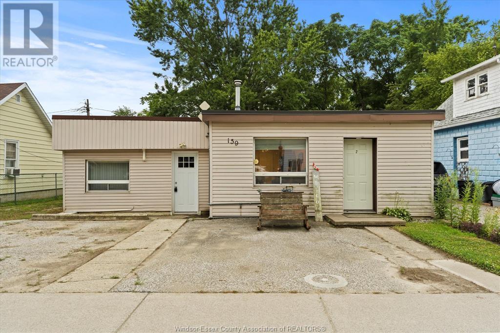 159 Wellington, Essex, ON N0R 1G0