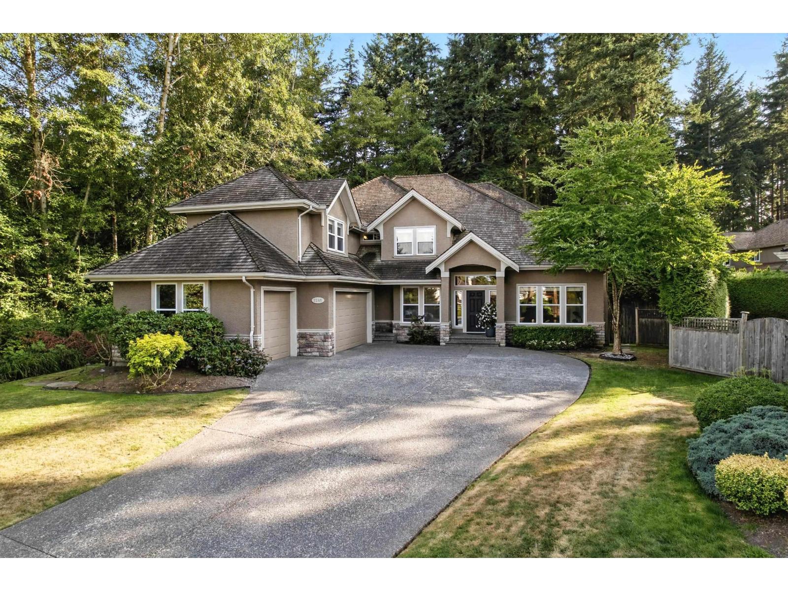 133 Street Unit 2245, Surrey, BC V4A 9T7