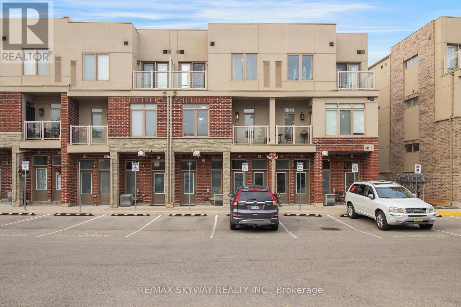 10 5014 Serena Dr, Lincoln, ON L0R 1B4