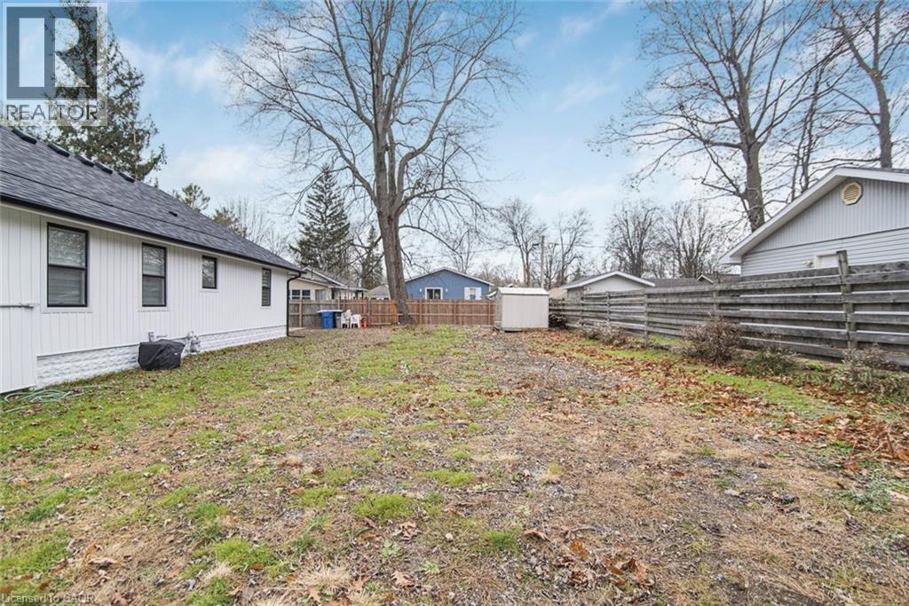 381 Westwood Ave, Fort Erie, ON L0S 1B0