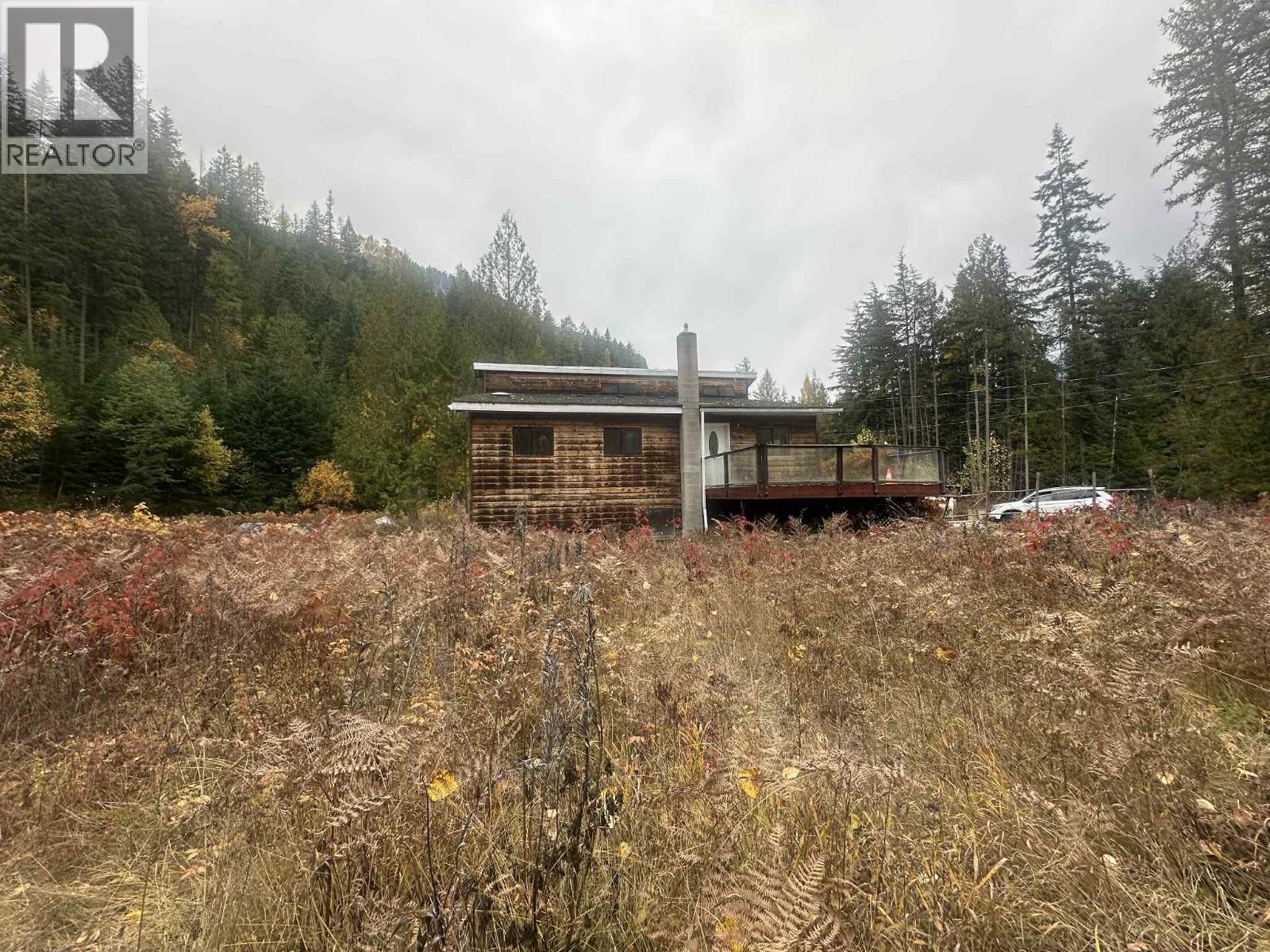 2349 Slocan Valley West Rd, Slocan Park, BC V0G 2G0