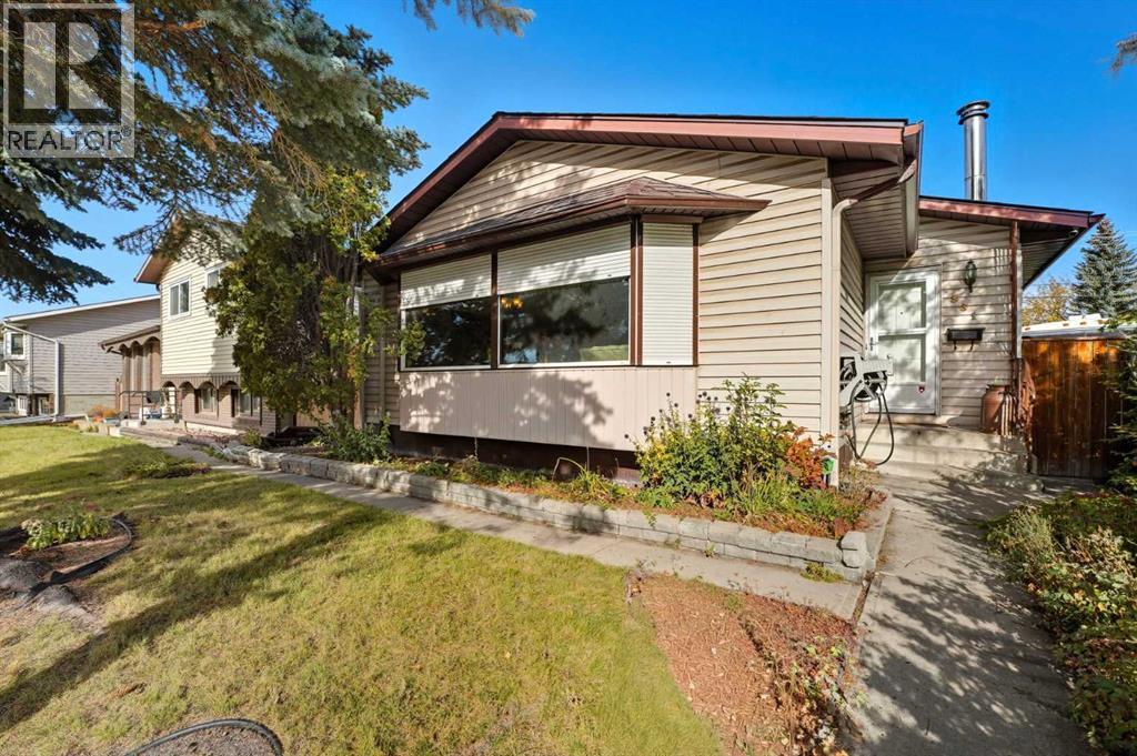 331 Whitman Pl NE, Calgary, AB T1Y 4T2