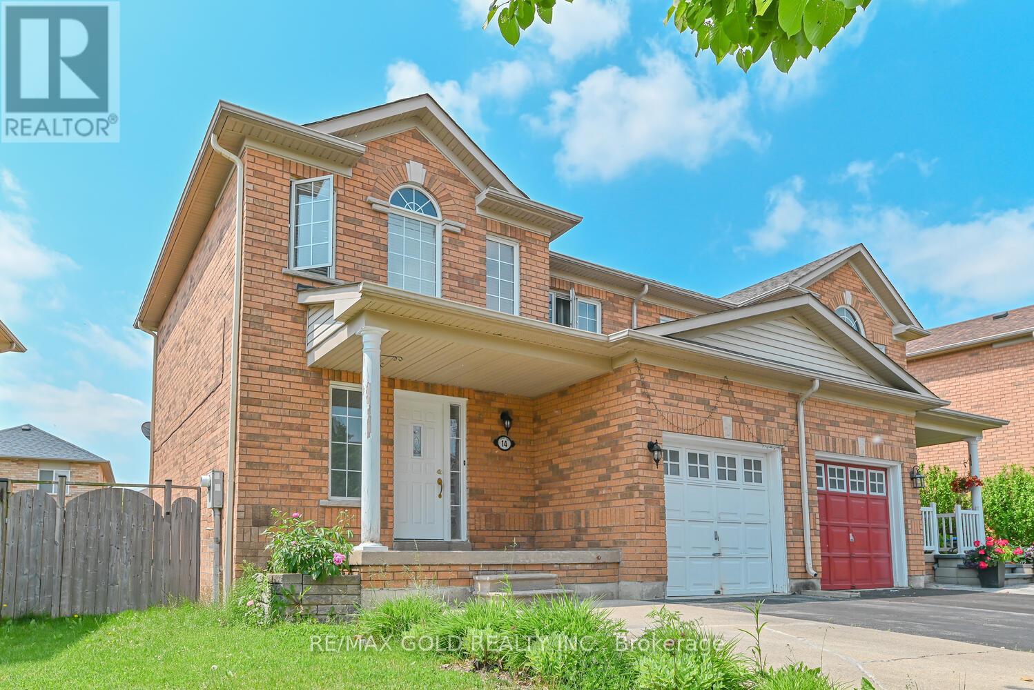 14 Topiary Ln, Brampton, ON L7A 2K6