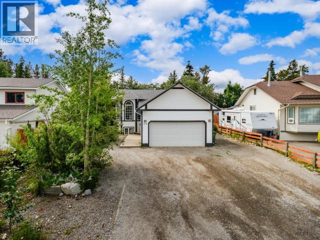 33 Tigereye Cres, Whitehorse, YT Y1A 6G9