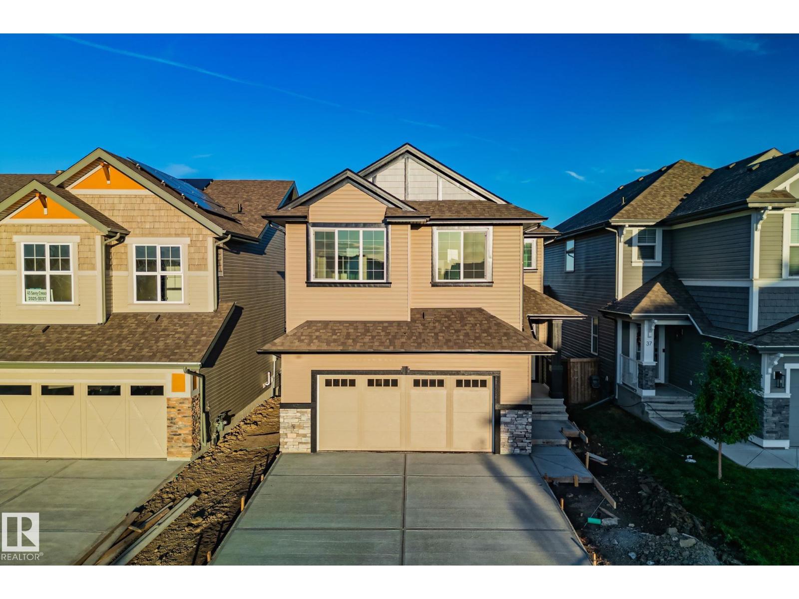 41 Savoy Cr, Sherwood Park, AB T8H 2Y3