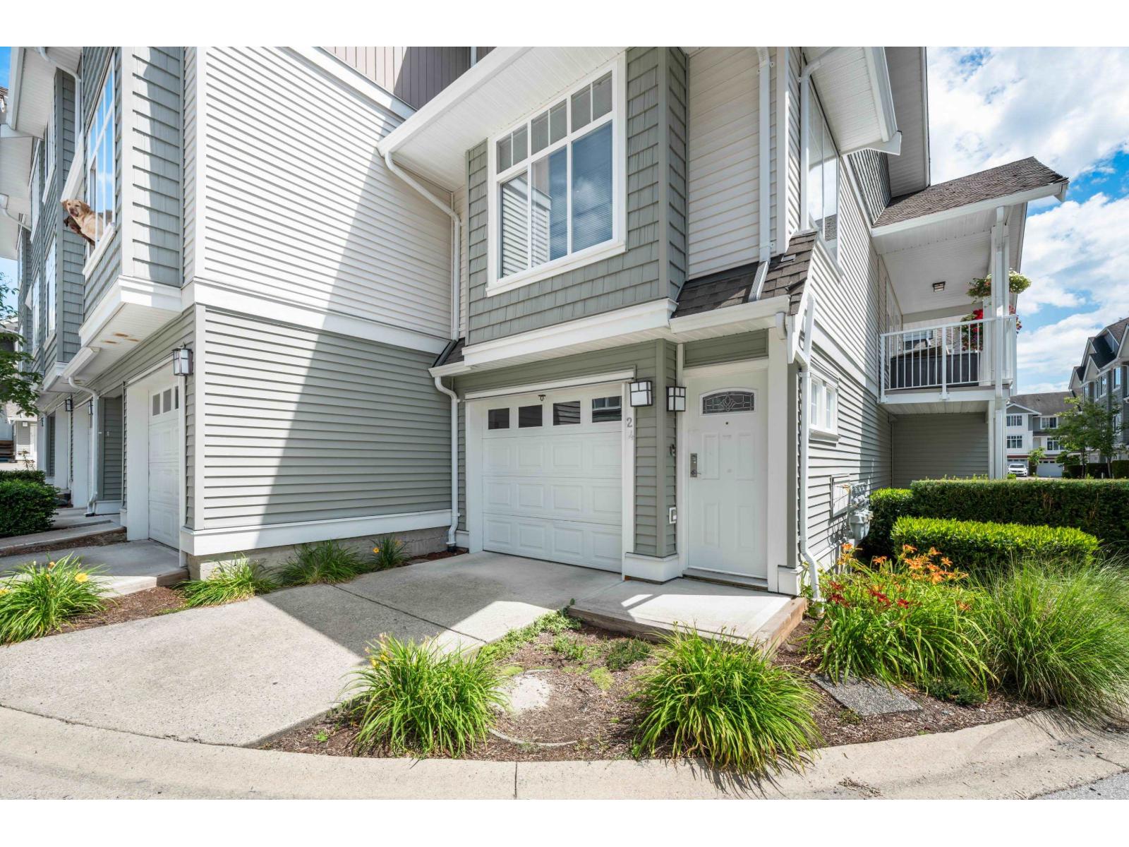 19480 66 Avenue Unit 24, Surrey, BC V4N 5W7