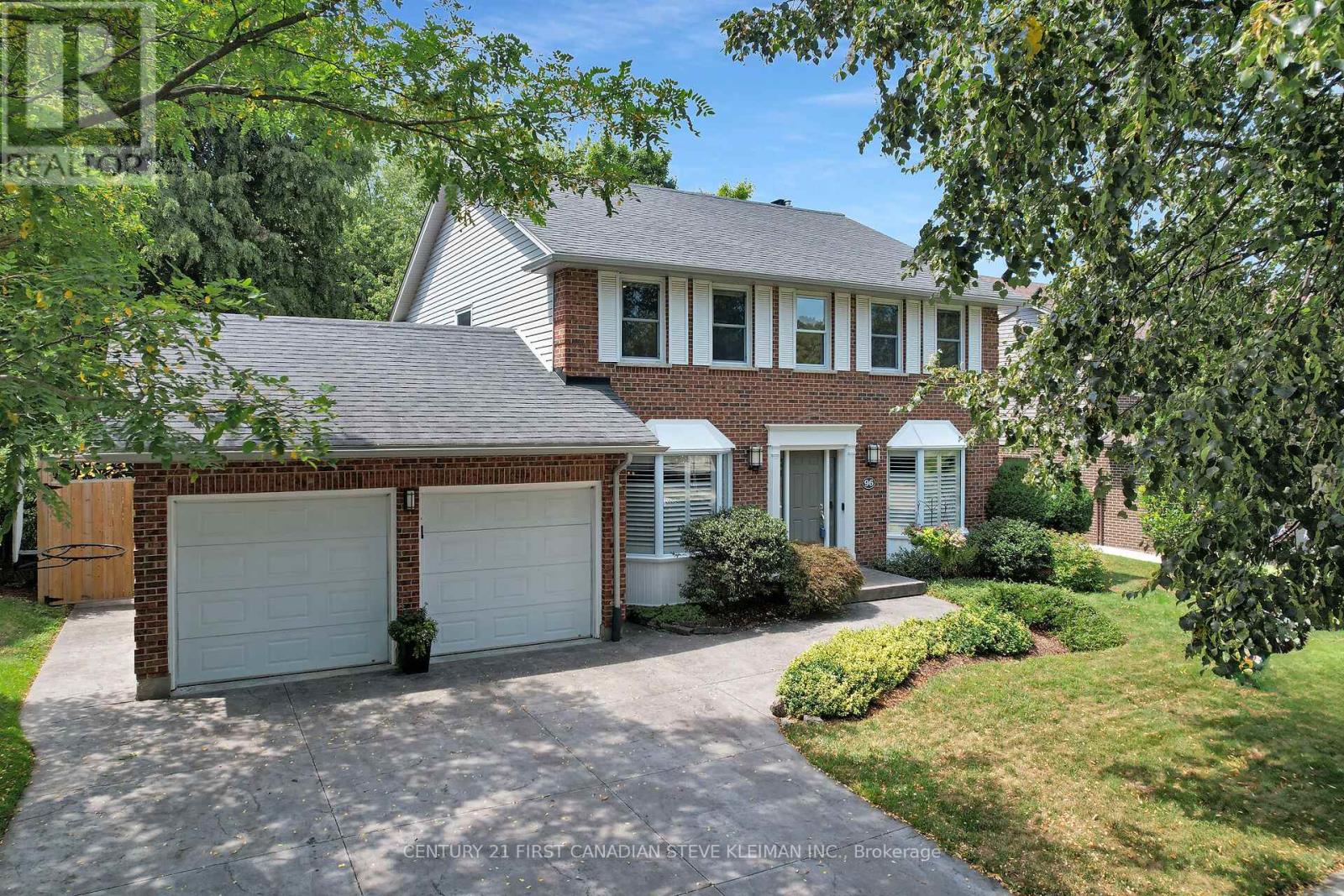 96 Meridene Cres W, London, ON N5X 1G2