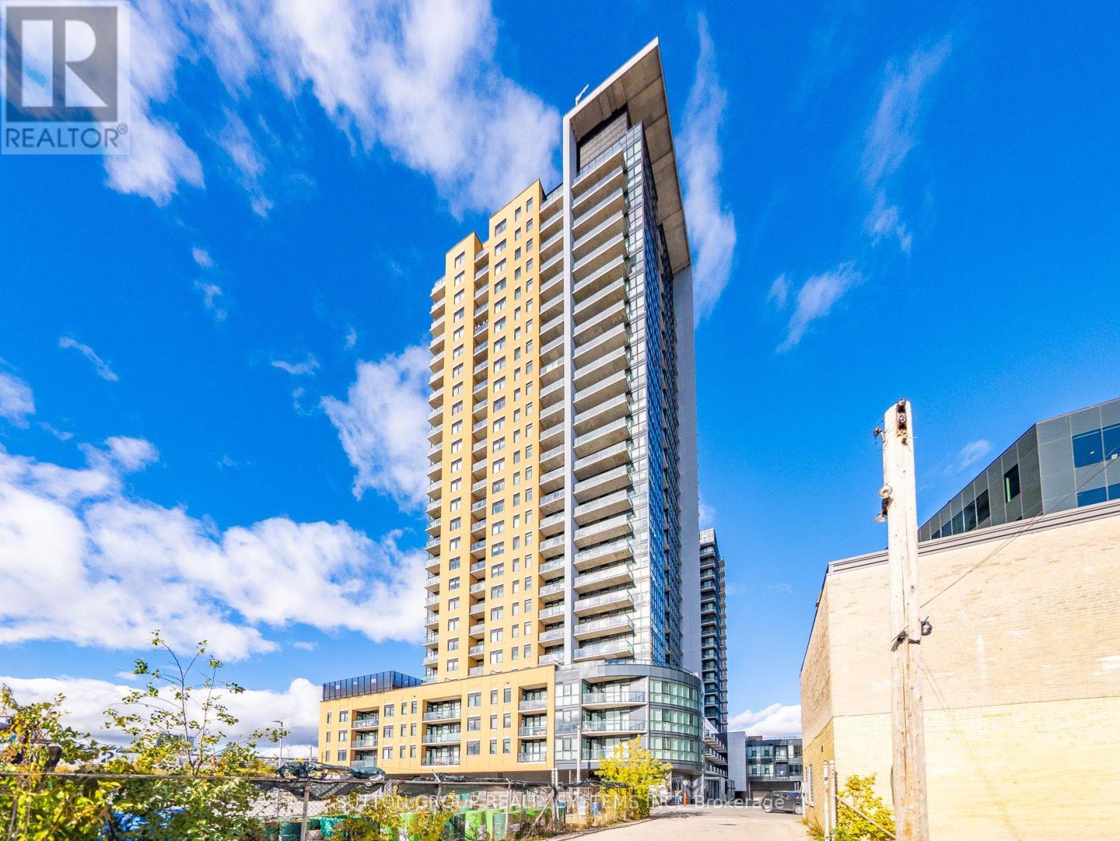 404 108 Garment St, Kitchener, ON N2G 0E2