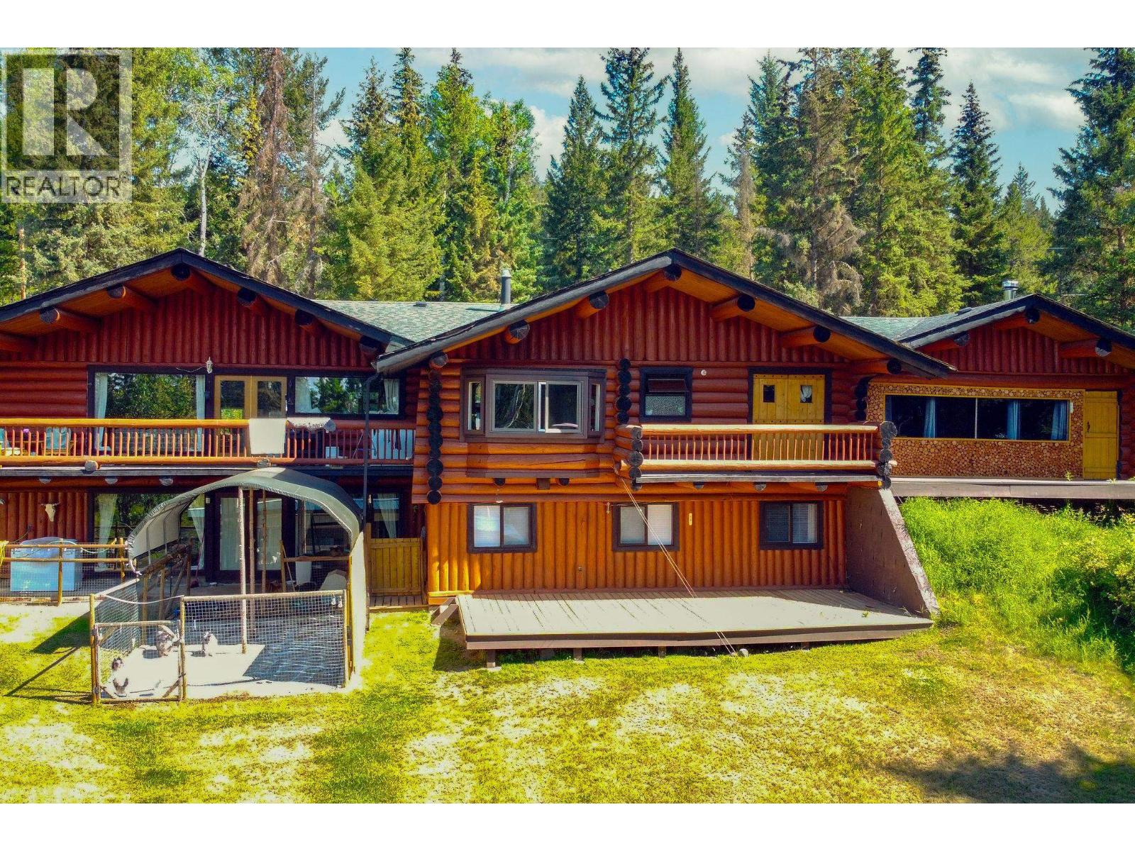 6006 Valleyview Drive, 100 Mile House, BC V0K 2E3