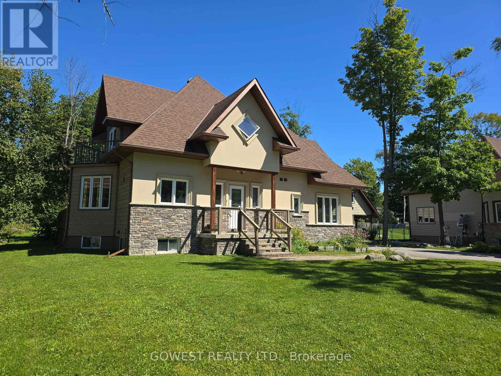 53 Bellehumeur Rd, Tiny, ON L9M 0J1