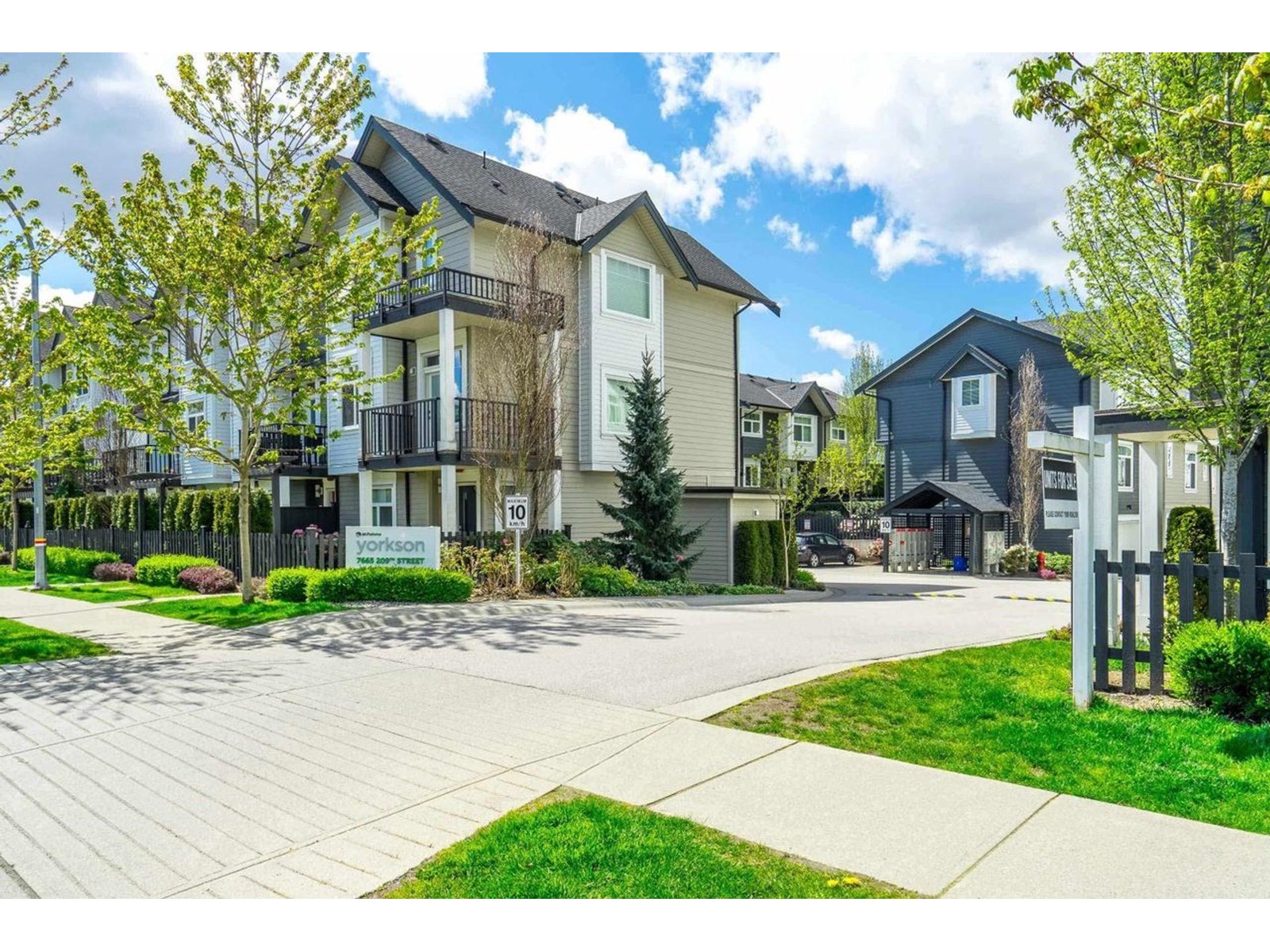 7665 209 Street Unit 18, Langley, BC V2Y 0V2