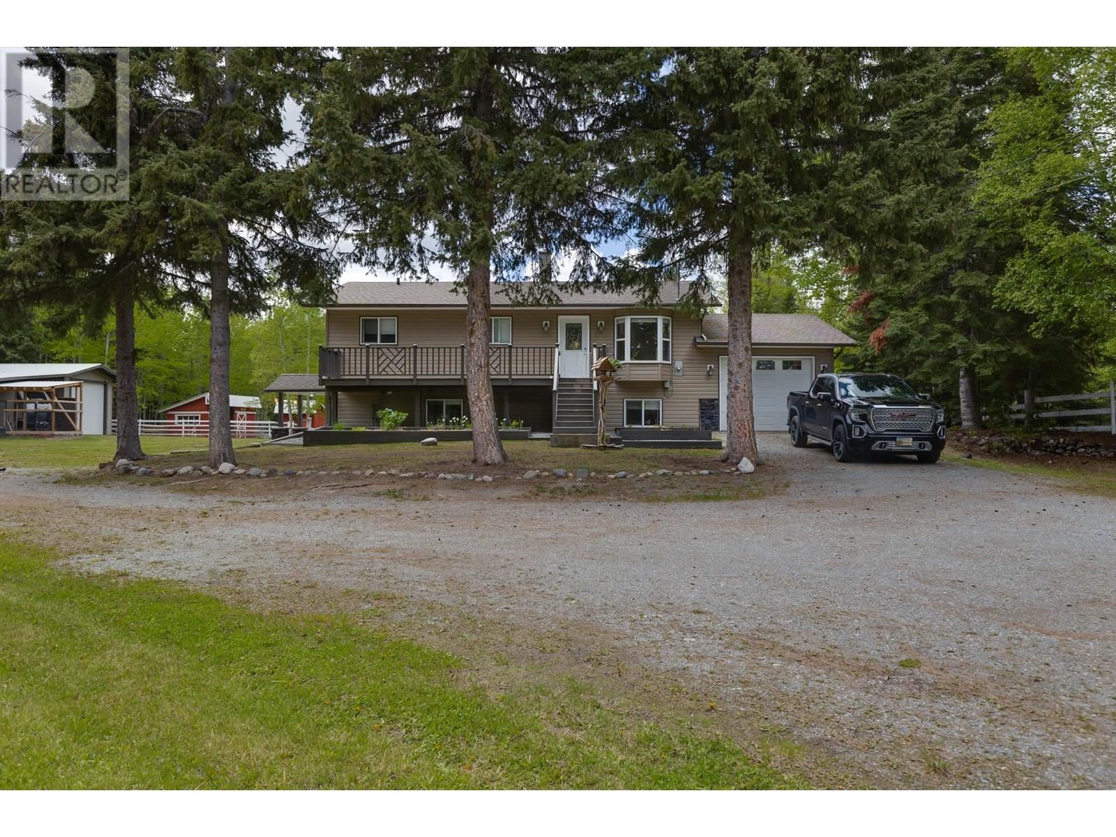 18535 Melonie Rd, Prince George, BC V2N 6G4