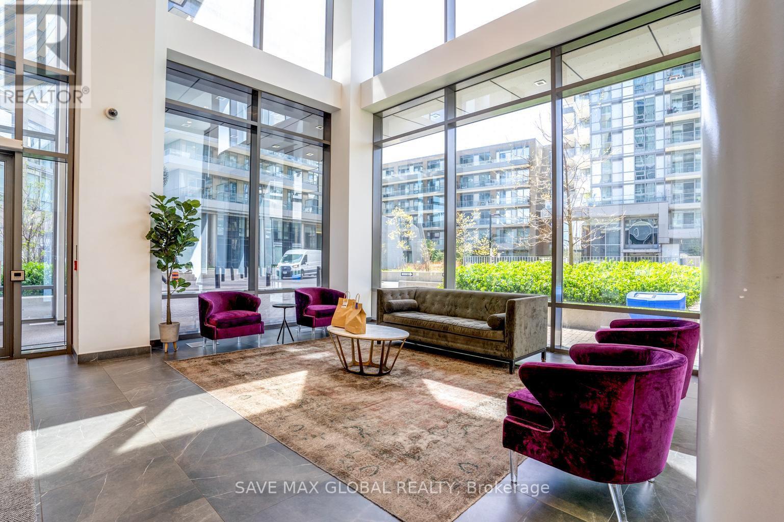 1010 56 Forest Manor Rd, Toronto Henry Farm, ON M2J 0E5