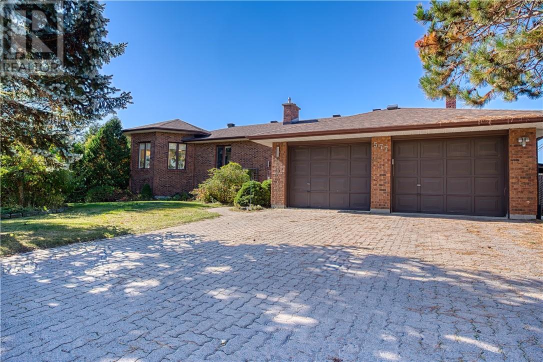 577 Kirkwood Dr, Sudbury, ON P3E 6J6