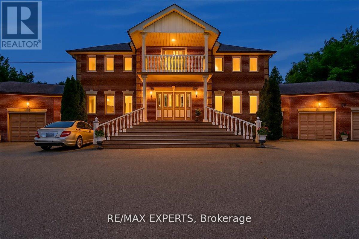 9 Cynthia Cres, Brampton, ON L6P 0S9