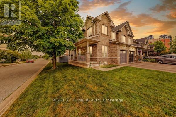 108 King William Cres, Richmond Hill, ON L4B 4T1