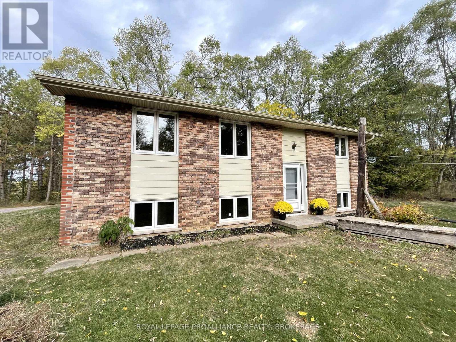 1136 Millhaven Rd, Loyalist, ON K0H 2H0