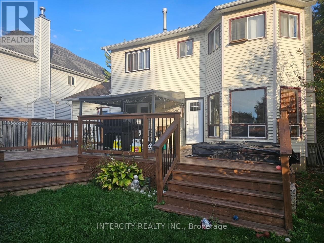 981 Linden St S, Innisfil, ON L9S 1W6