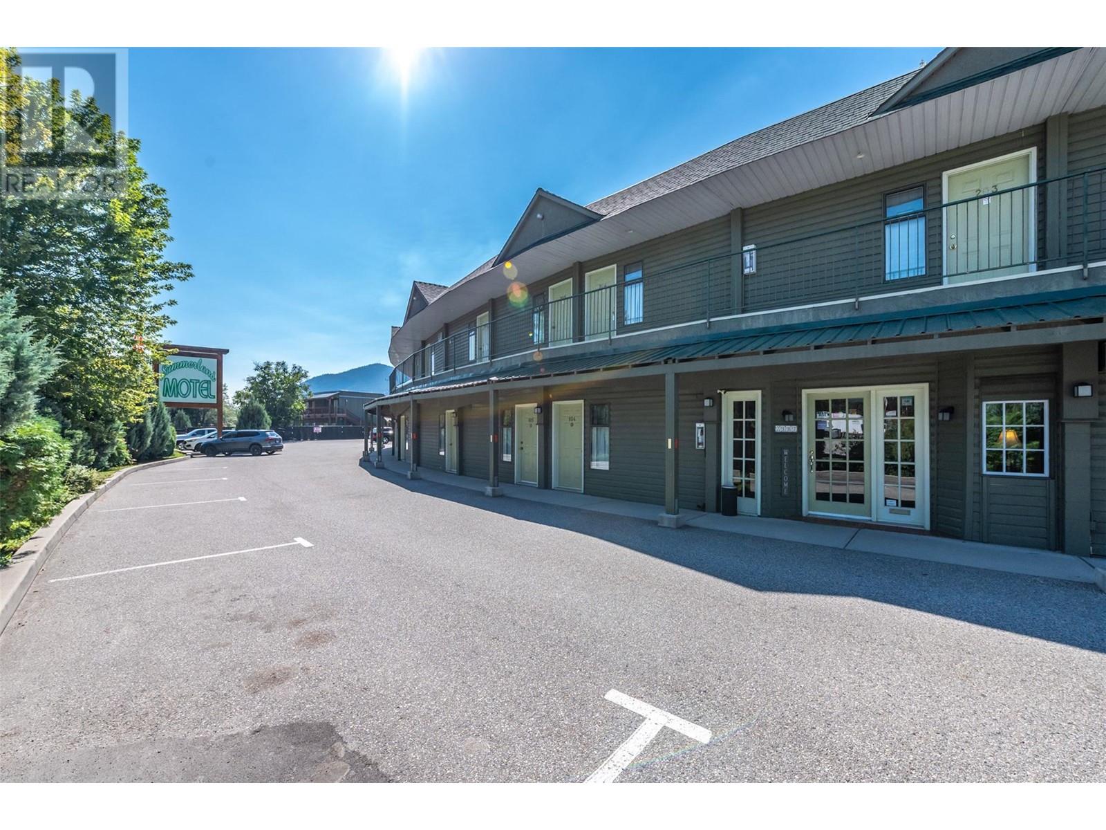 6203 Willow Ave, Summerland, BC V0H 1Z4