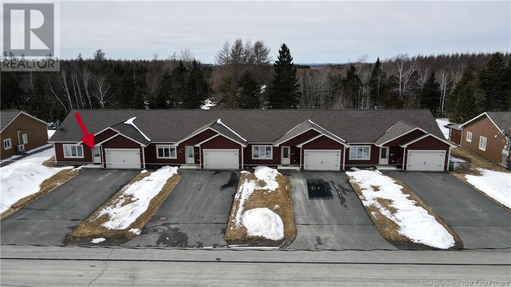 72 Beaulieu St, Saint-Quentin, NB E8A 1B5