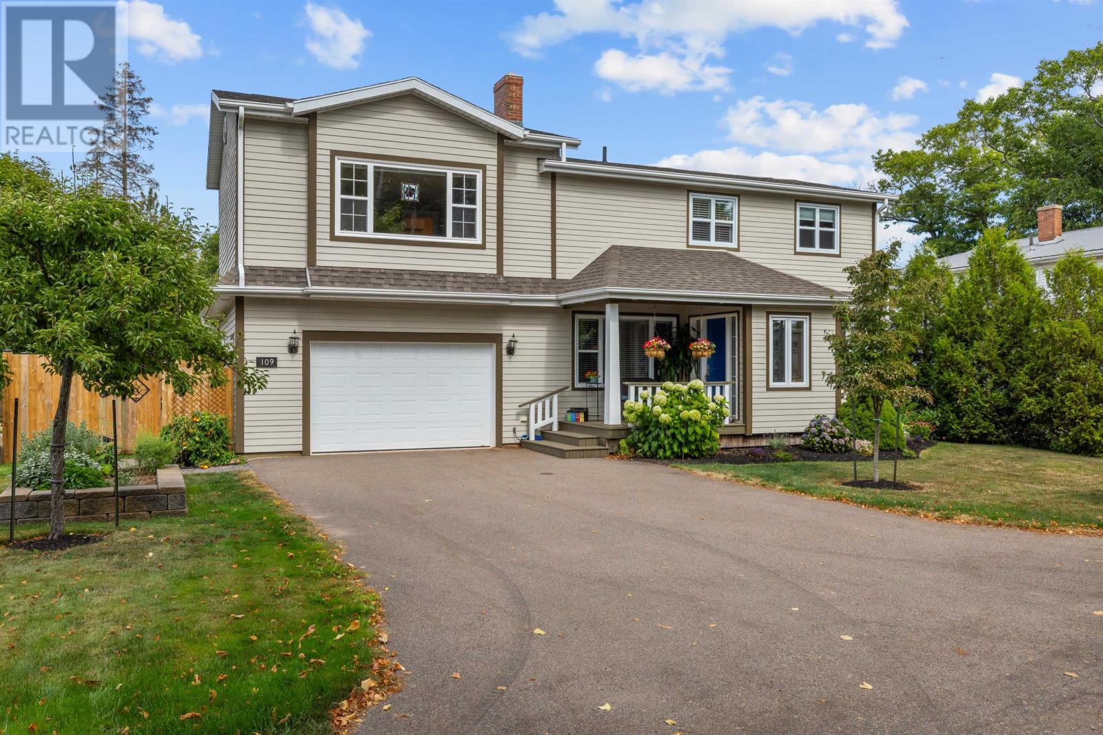 109 Carriage Ln, Charlottetown, PE C1A 9R6