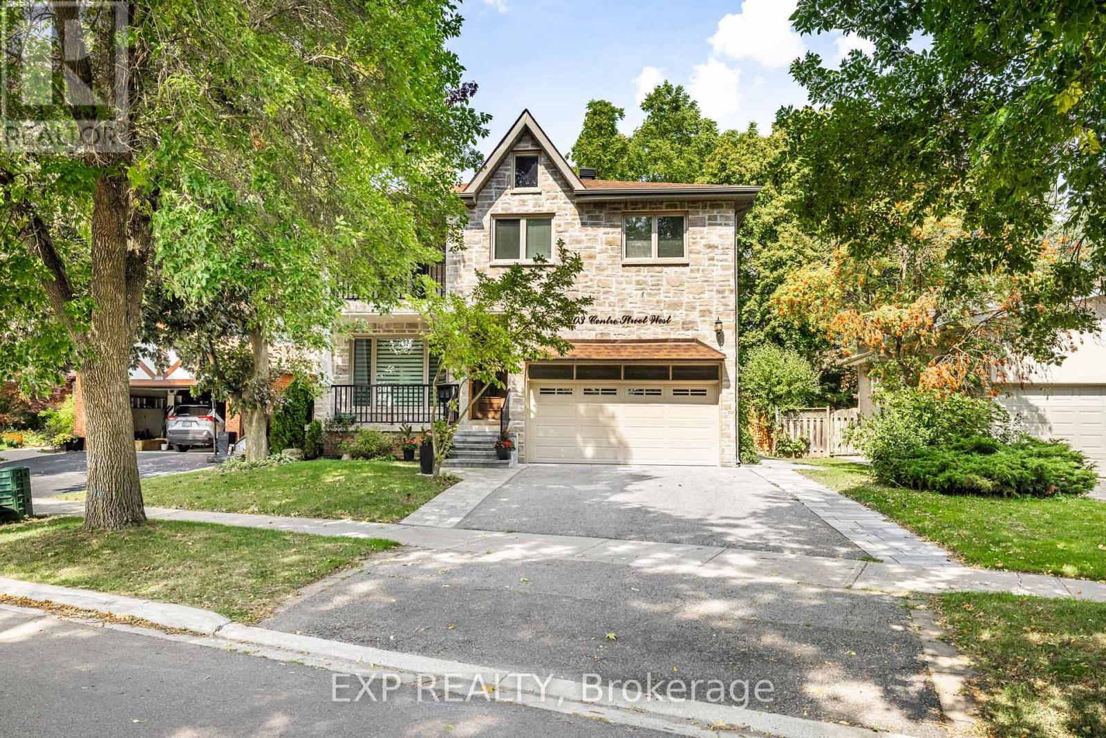 203 Centre St W, Richmond Hill, ON L4C 3P9
