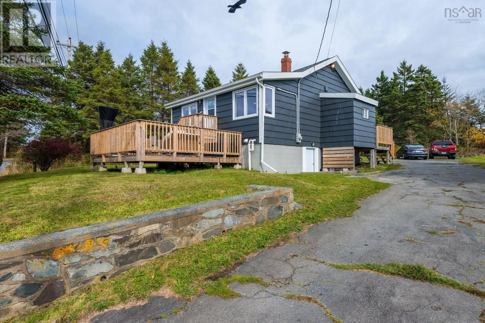 1990 Caldwell Rd, Eastern Passage, NS B3G 1H9