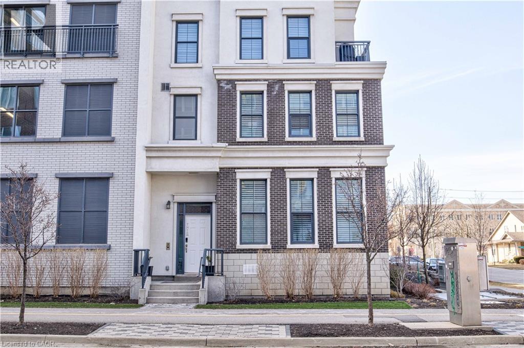 155 Caroline Street S Unit Th10, Waterloo, ON N2L 0J8