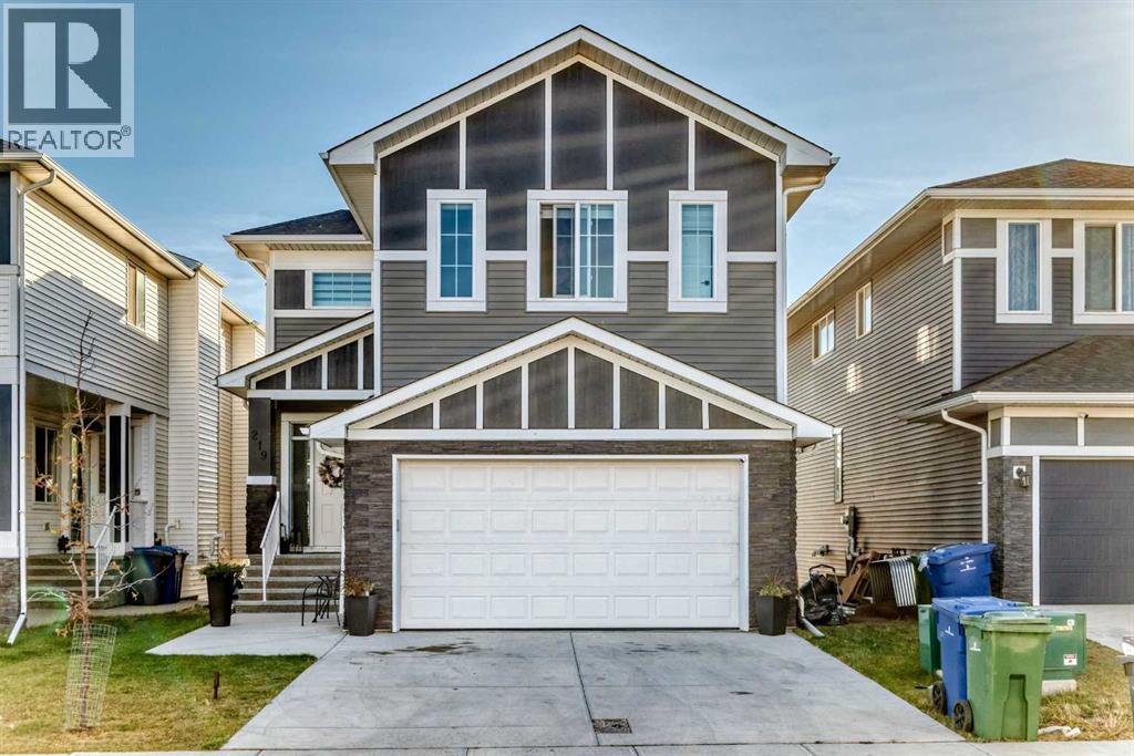 219 Chelsea Heath, Chestermere, AB T1X 2N5