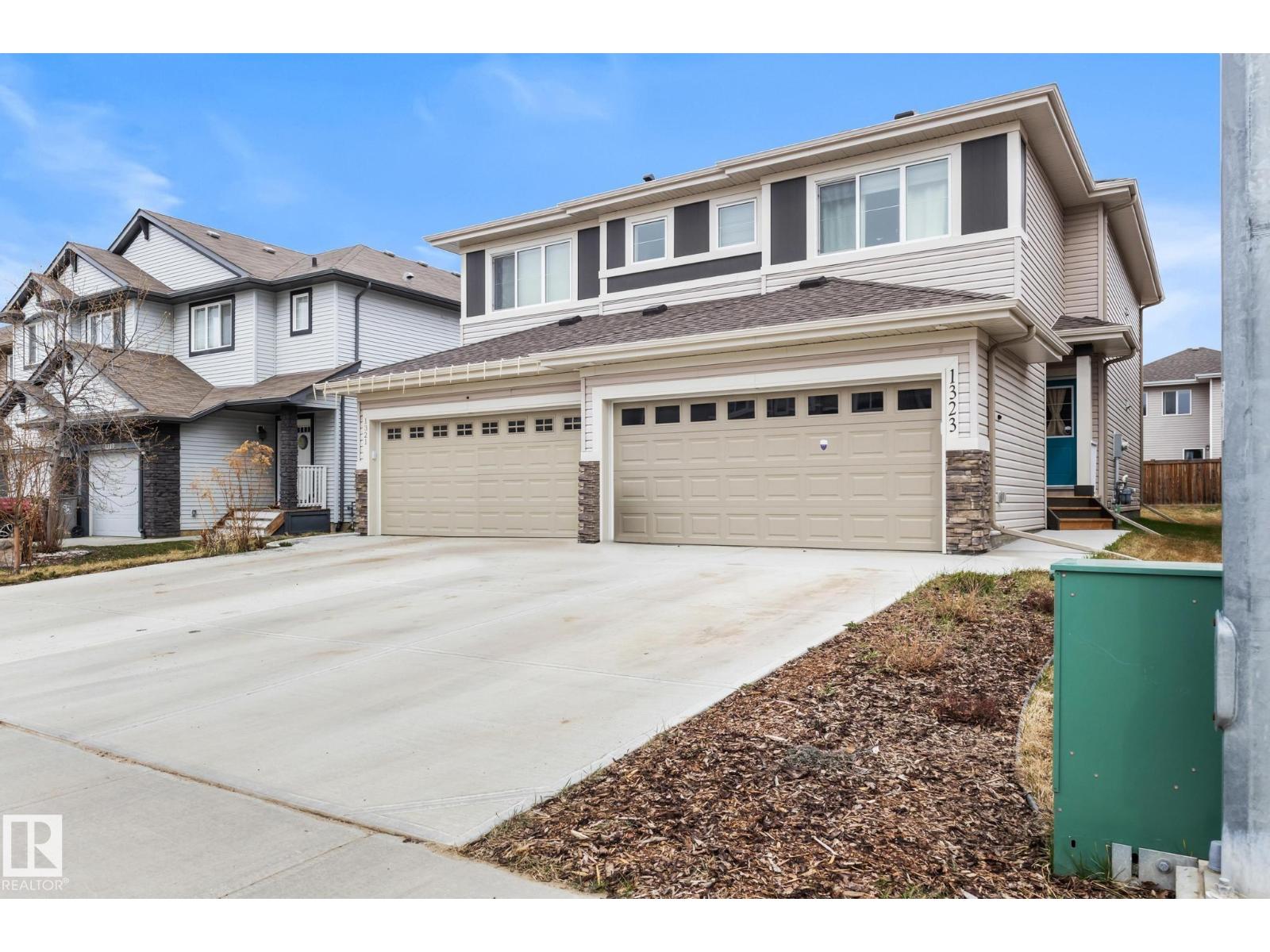 1323 S Creek Li, Stony Plain, AB T7Z 0K6