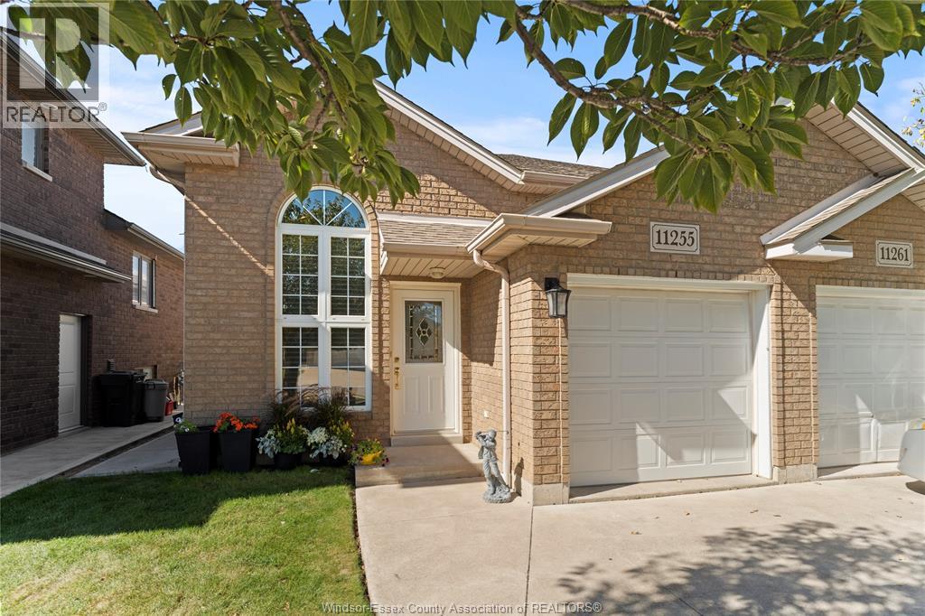 11255 Timber Bay Cres, Windsor, ON N8R 2L2