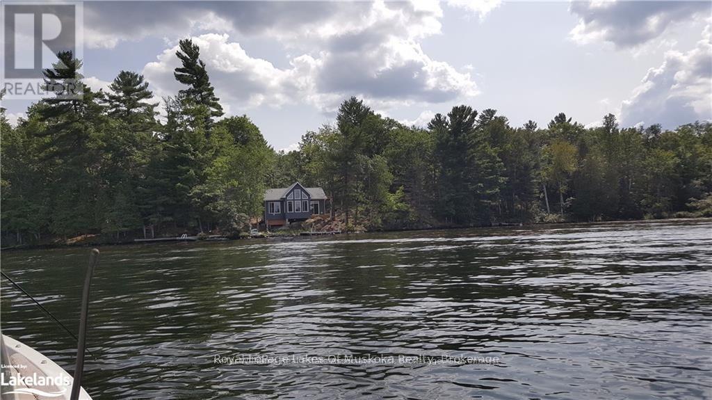 3118 Grange Ave, Severn, ON P0E 1N0