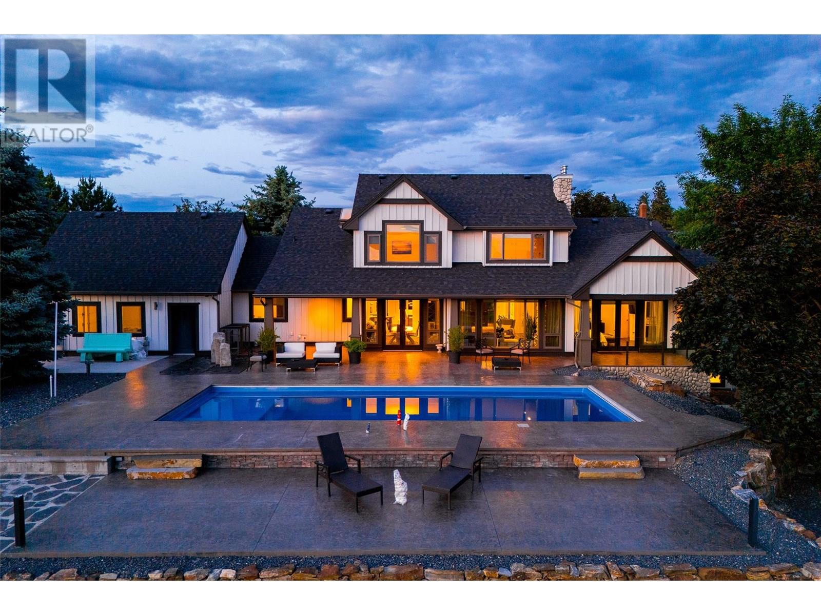 2375 Grantham Rd, Kelowna, BC V1W 4B7
