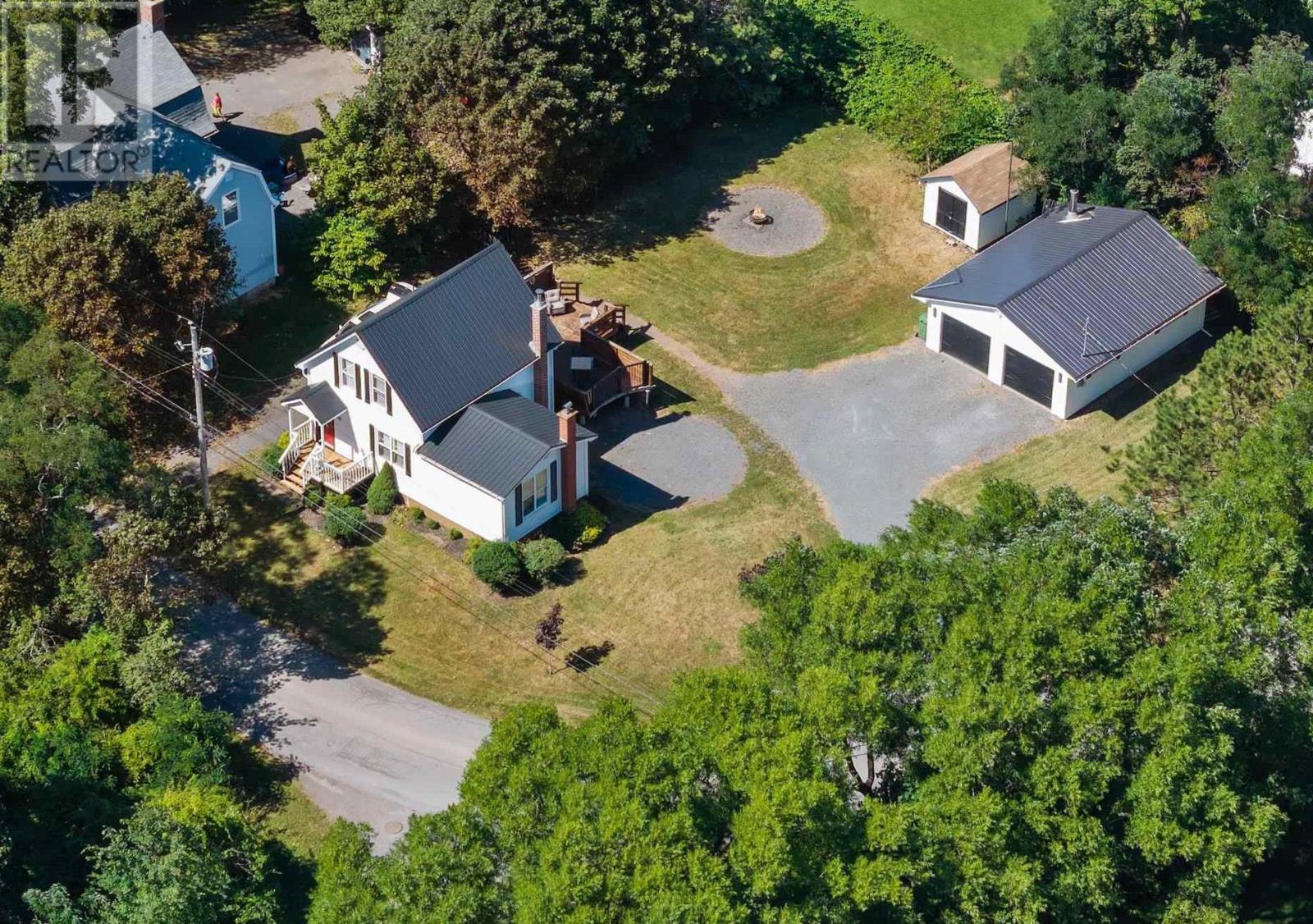 1946 West St, Westville, NS B0K 2A0