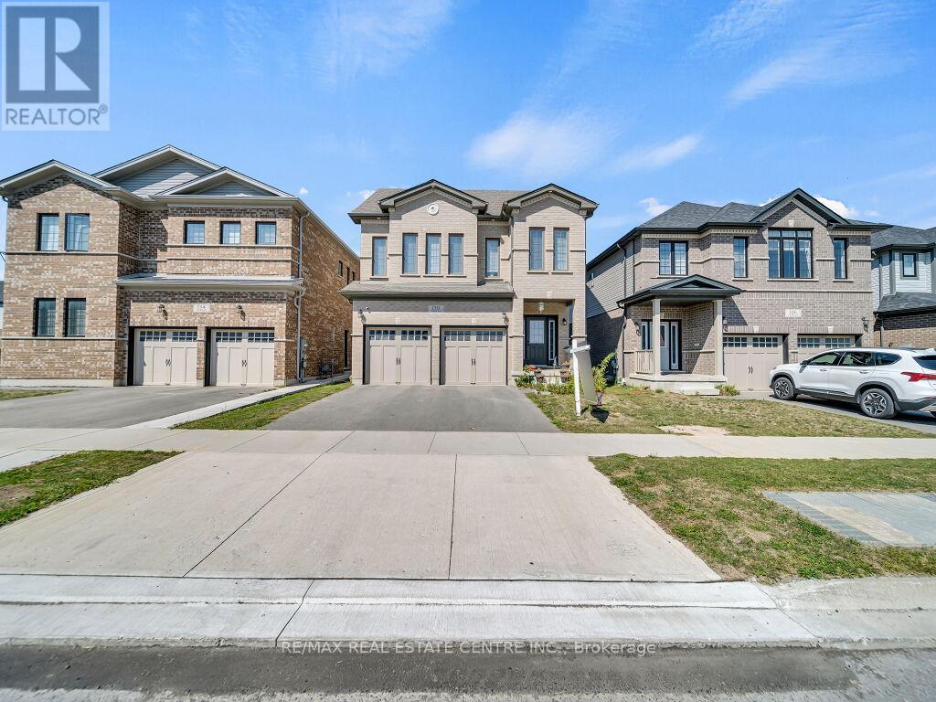130 Tartan Ave, Kitchener, ON N2R 0N4