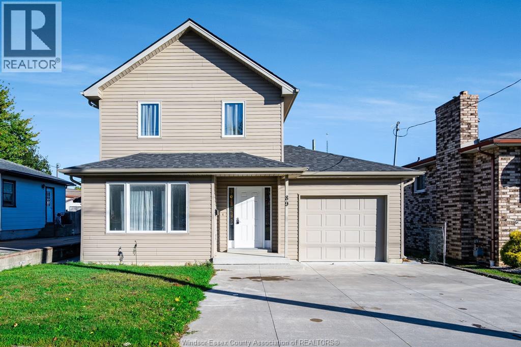 89 Oak St E, Leamington, ON N9H 2C7