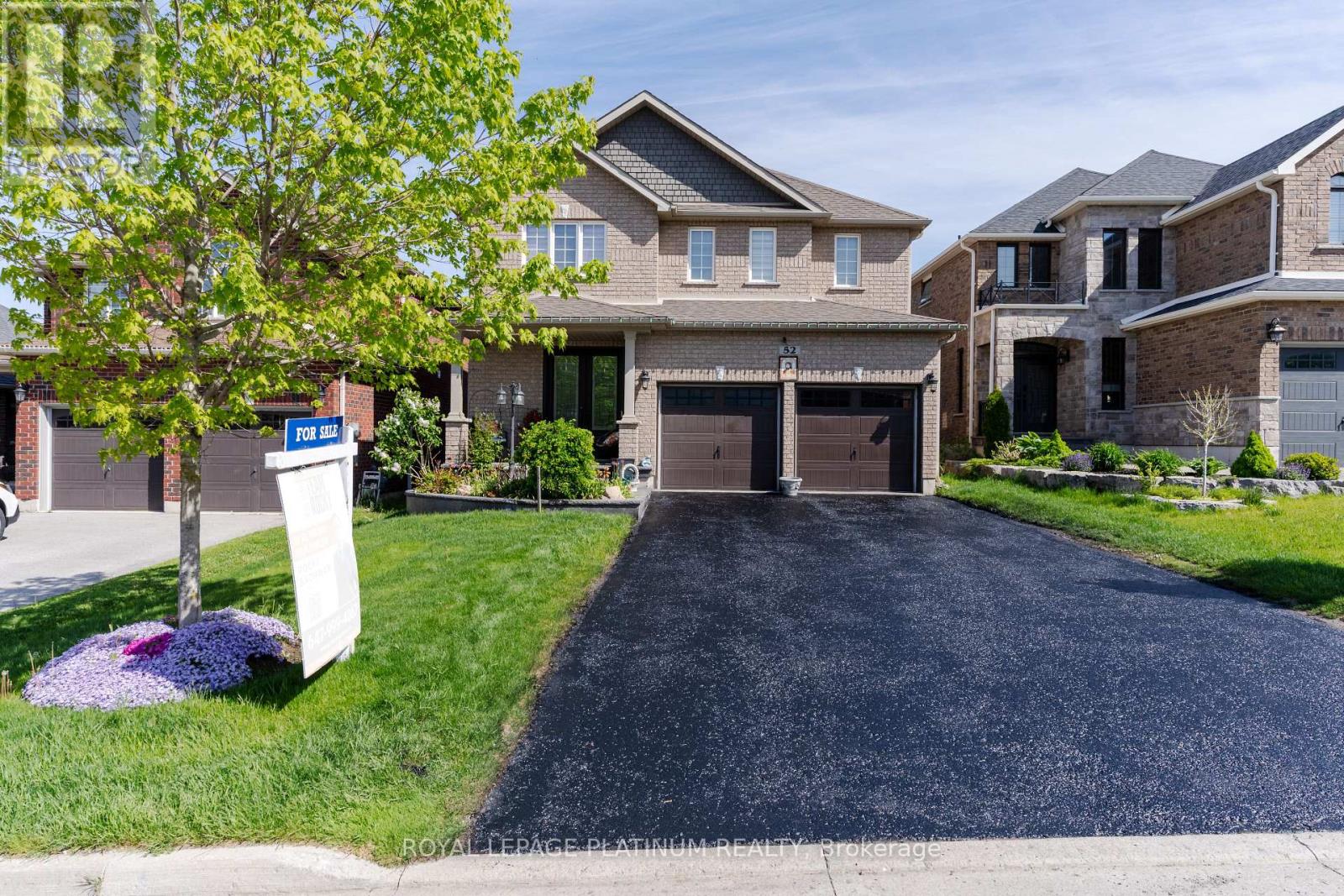 52 Jewel House Ln, Barrie, ON L4M 0C4