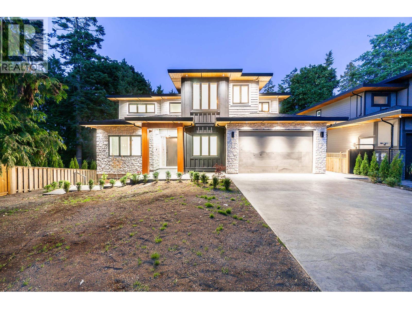 882 English Bluff Rd, Delta, BC V4M 2N5