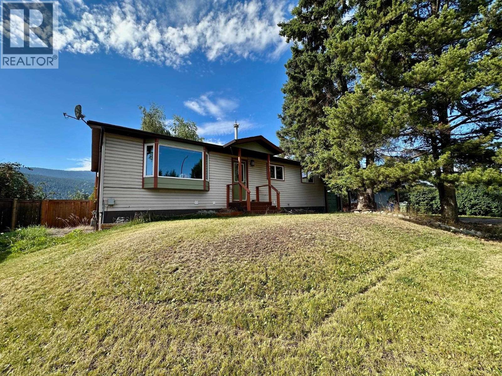 1312 Morice Dr, Smithers, BC V0J 2N0