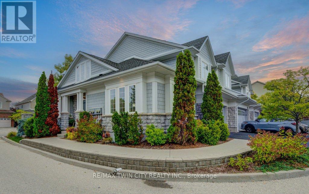11 276 Sims Estate Dr, Kitchener, ON N2A 0B1