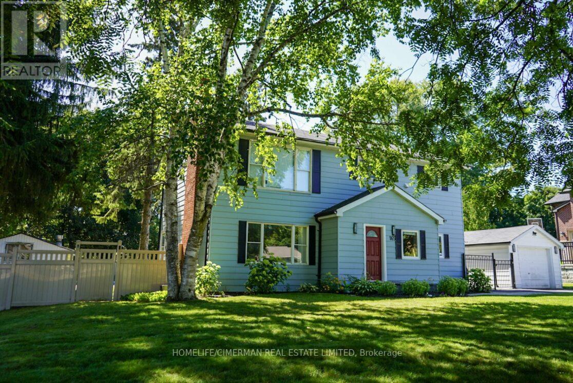 165 James St, King, ON L7B 1J6