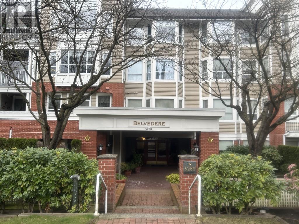 5280 Oakmount Crescent Unit 208, Burnaby, BC V5H 4S1