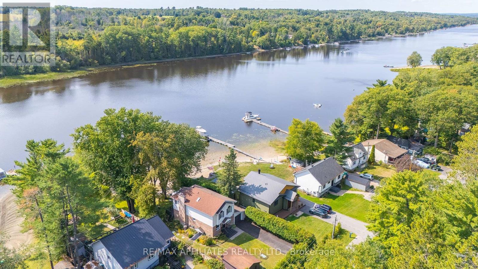 1278 Bayview Dr, Ottawa, ON K0A 3M0