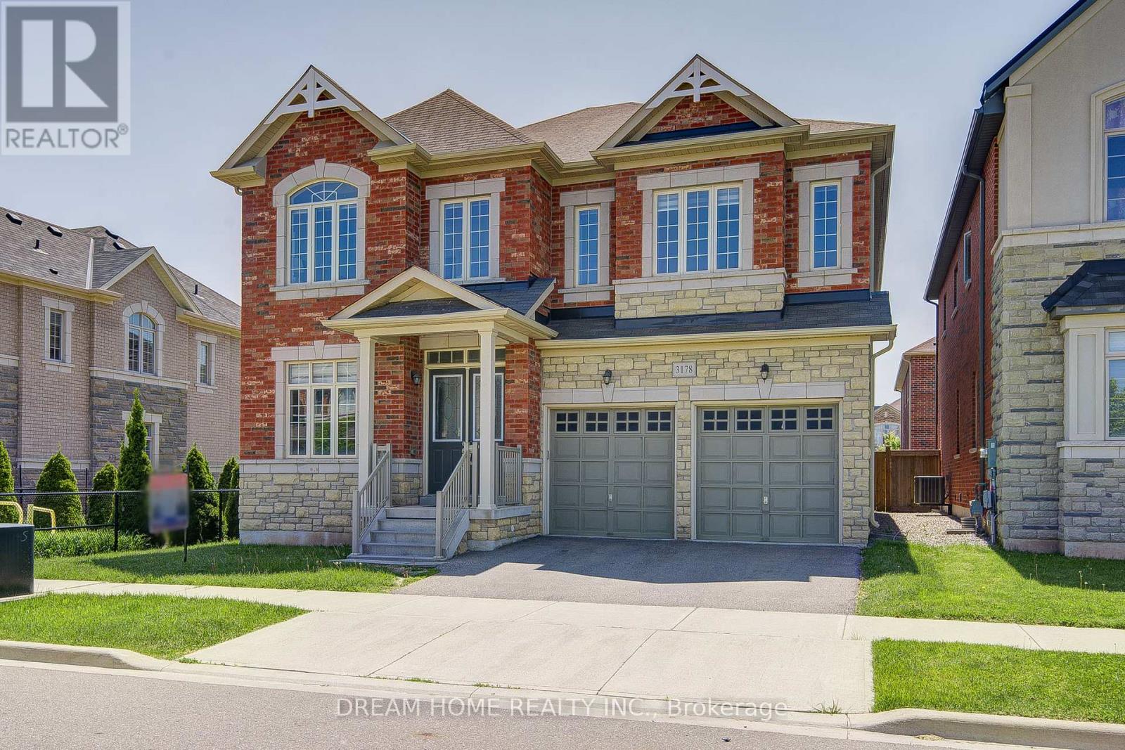 3178 Buttonbush Trl, Oakville, ON L6H 0T4