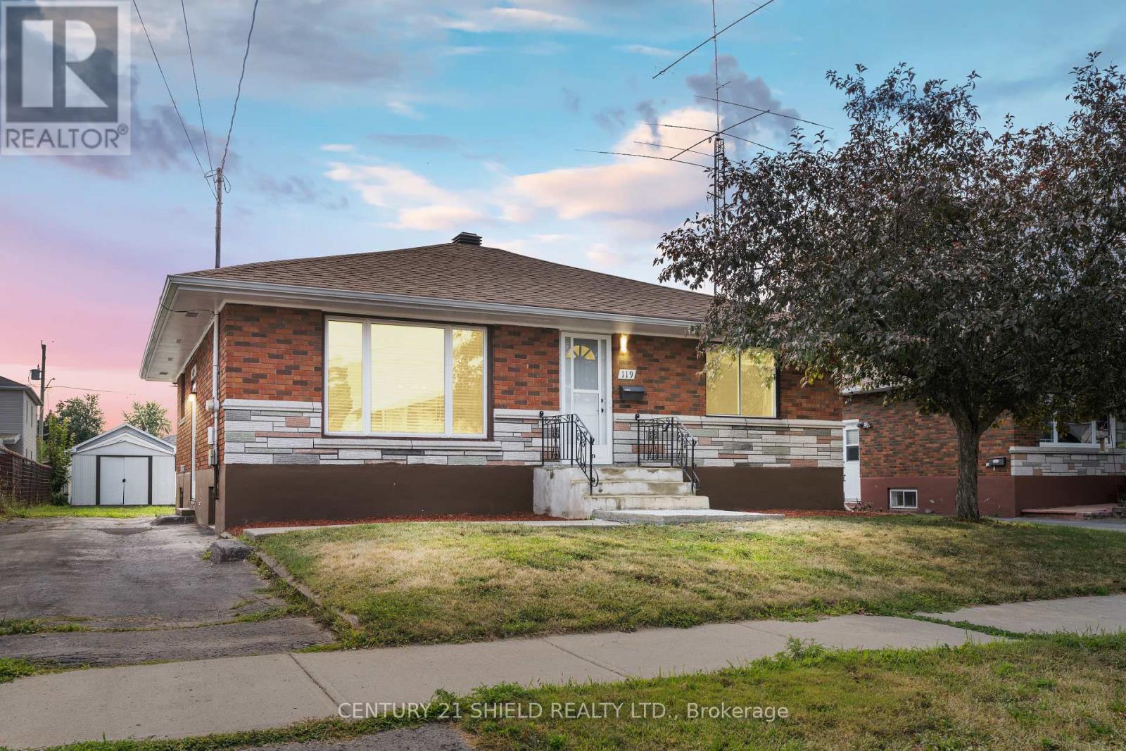 119 Anthony St, Cornwall, ON K6H 5J9