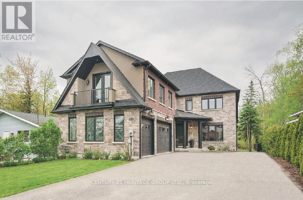 1894 Simcoe Blvd, Innisfil, ON L9S 4N4